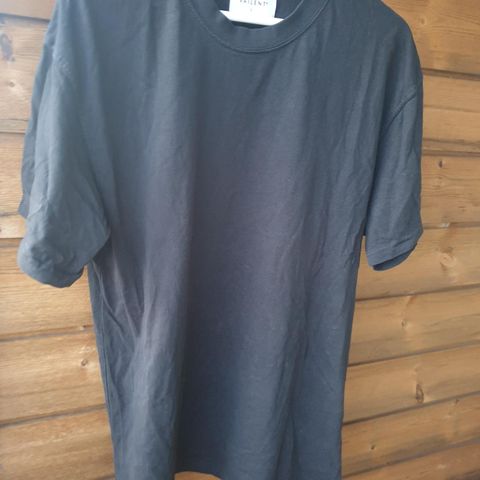 Kuule oversize M heavy t-shirts a 100 Valentino Yoke  Night Addict