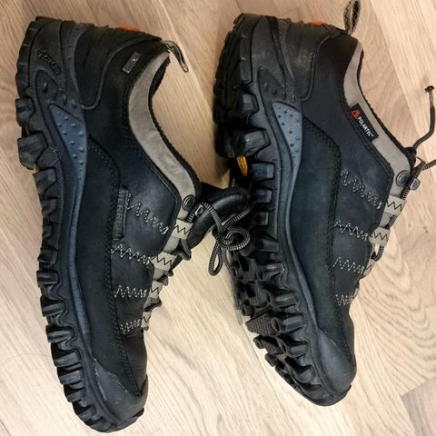 🔥 Utrolig Robuste MERRELL Fjellsko - Kun 350 kr! 🌧️