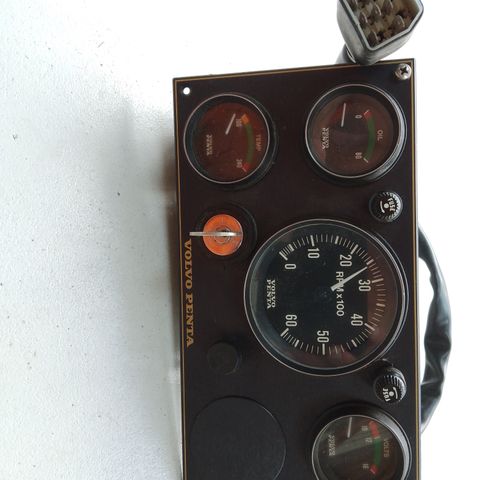 Volvo Penta instrument.