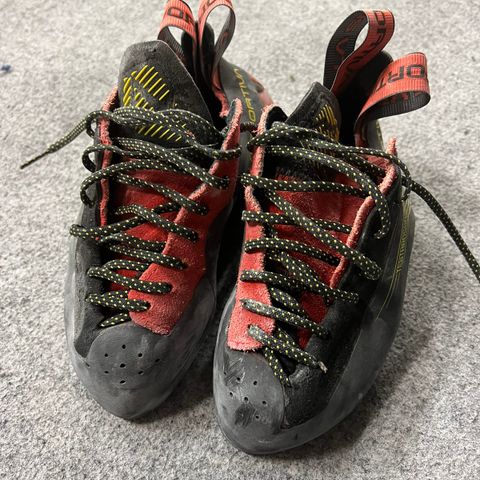 La Sportiva Testarossa str 34,5