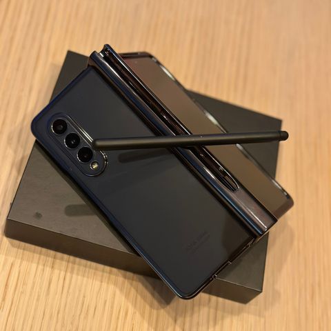 Samsung Galaxy Z Fold3 5G