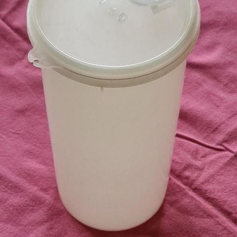 Retro Tupperware,