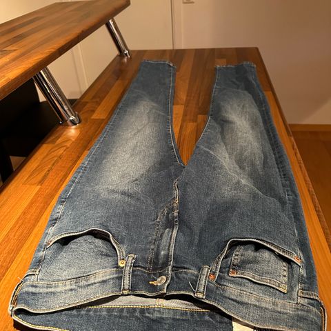Skinny & Denim Jeans