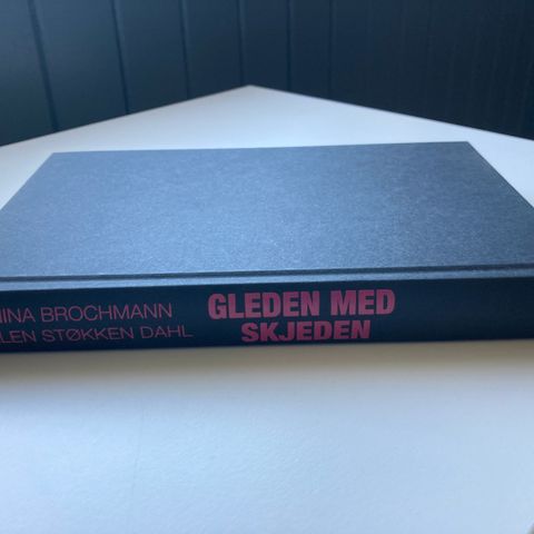 Gleden med skjeden av Nina Brochmann og Ellen Støkken Dahl