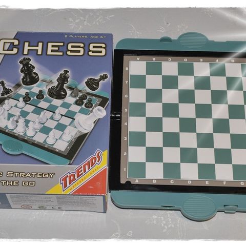 ~~~ Chess - Compact ~~~