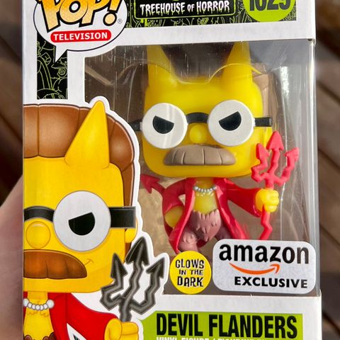 Funko Pop! Devil Flanders (Glow in the Dark) | The Simpsons (1029) Excl. to AMZ