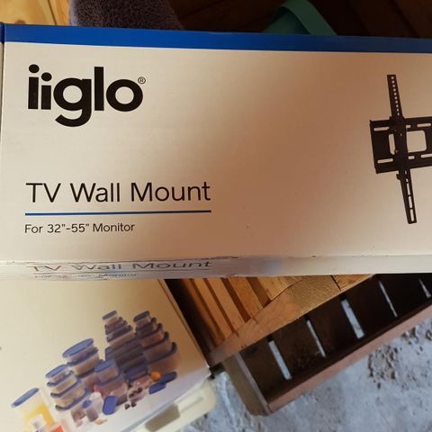 iiglo TV veggfeste TVW1102