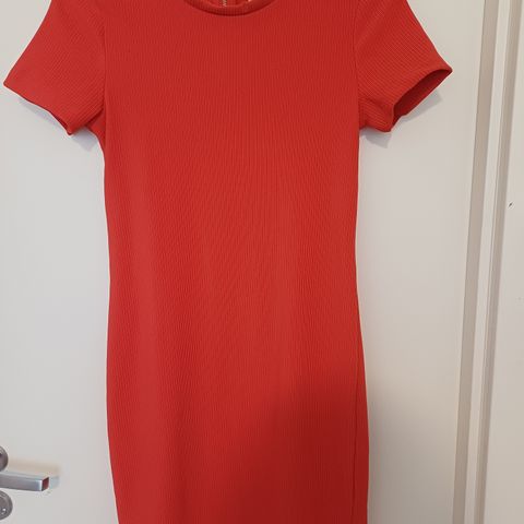 Oransje Zara kjole