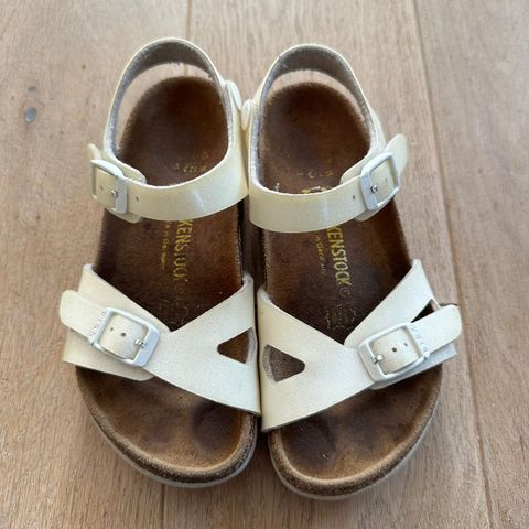 Birkenstock-sandaler med glitter str 29