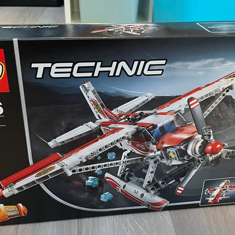 Lego Technic Fire Plane 42040
