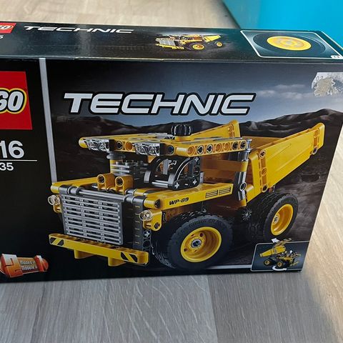 Lego Technic Mining Truck 42035