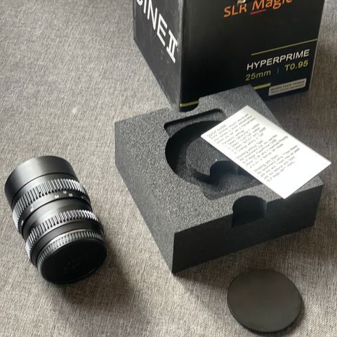 SLR Magic Cine ll Ultraprime 25 mm T 0.95 MFT mount