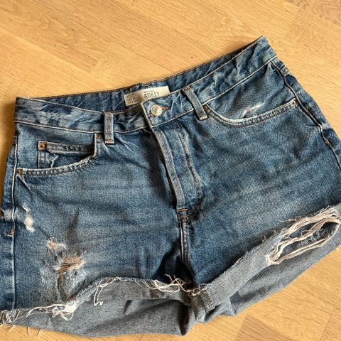 Jeans shorts fra Topshop i str. 38