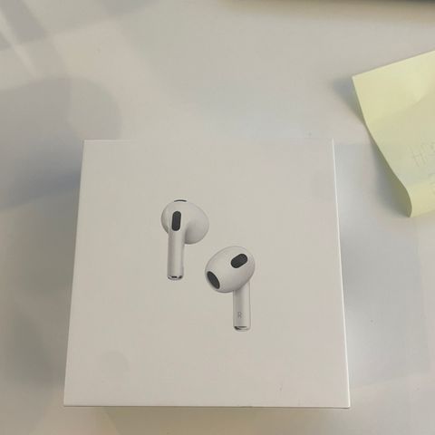 Apple AirPods (3rd generation) MagSafe