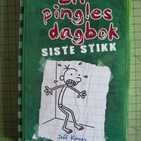 En pingles dagbok (3) siste stikk - av Jeff Kinney (2013)