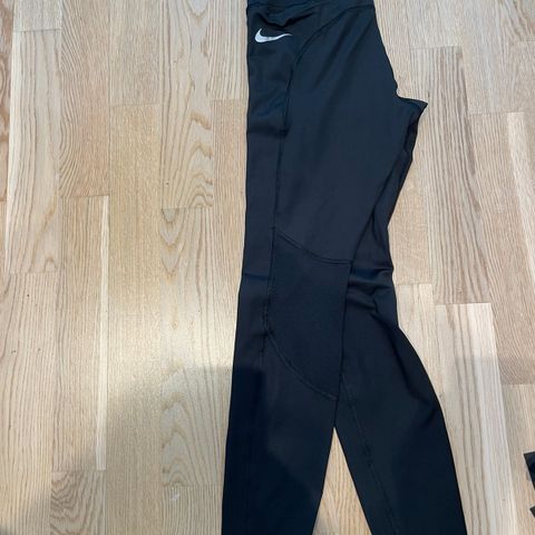 løpetights fra Nike m mesh paneler Small