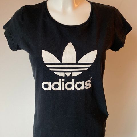 Retro Adidas Orginals t-skjorte svart logo bomull