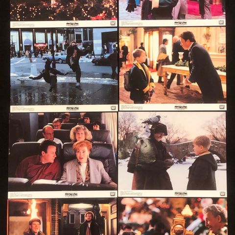 ALENE HJEMME 2 * 8 stk LOBBY-CARDS