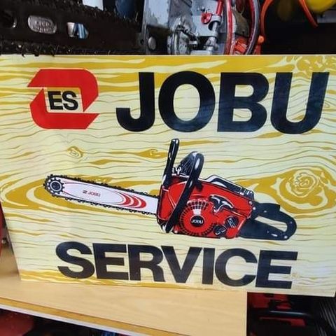 JOBU Service skilt