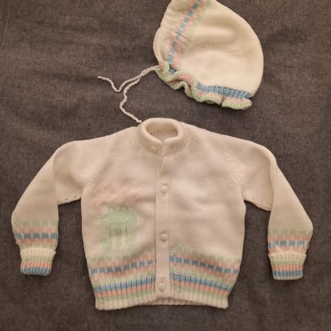 New baby girl sweater and hat