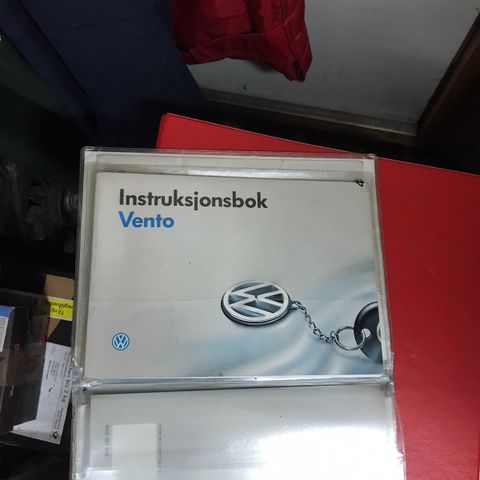 Instruksjonsbok til VW Vento 1995