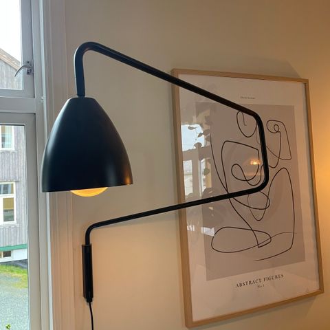 Bolia arm stretch vegglampe