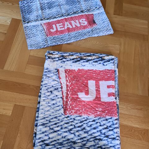 Sengesett med motiv jeans 140x200 cm