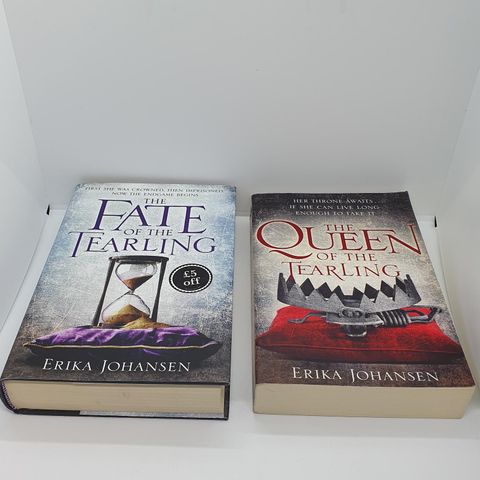 The Queen of the Tearling og The fate of the Tearling - Erika Johansen