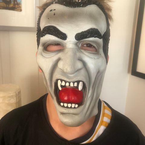 Dracula maske