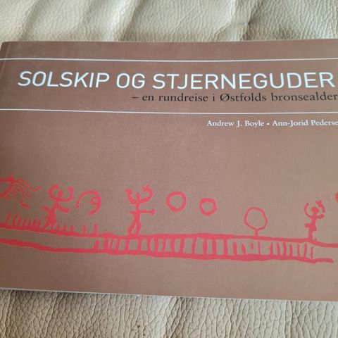 Solskip og stjerneguder