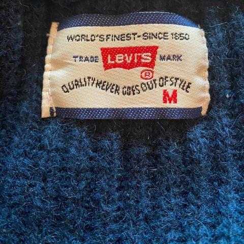 LEVIS unisex genser i 100% ull