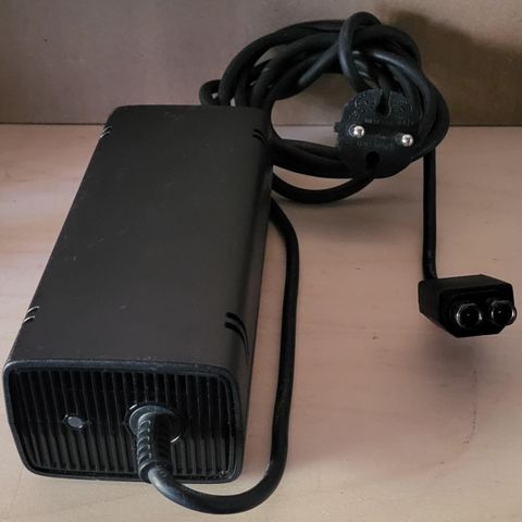 microsoft 12v/9.6a 120w