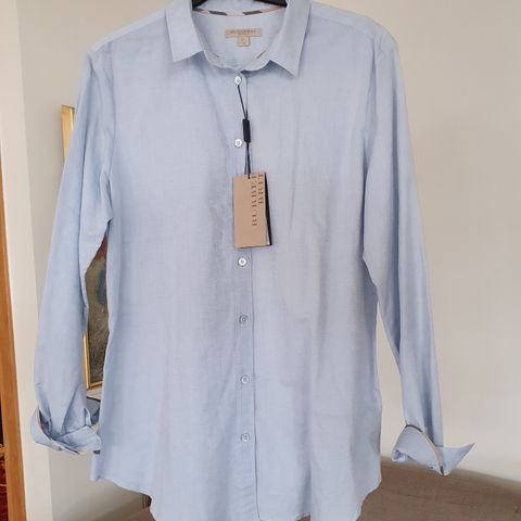 NY pris! Ubrukt BURBERRY BRIT klassisk blå dameskjorte, str XL (mer M/L)