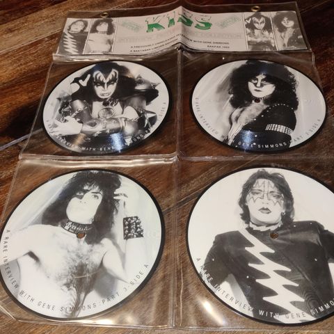 Kiss - 4 x 7"Picture disc set