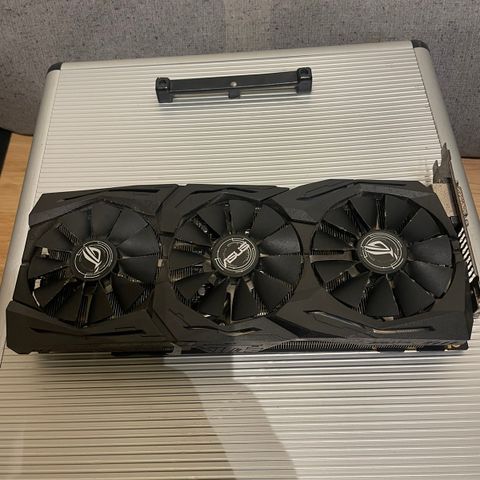 Asus ROG Strix GeForce GTX 1070 OC grafikkort (8 GB)