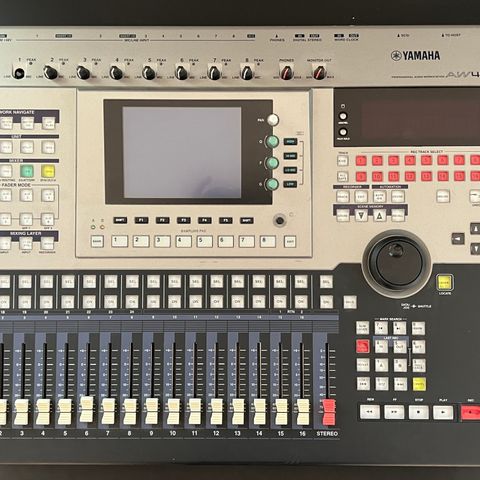 Ubrukt klassiker : Yamaha AW4416 Professional Audio Workstation