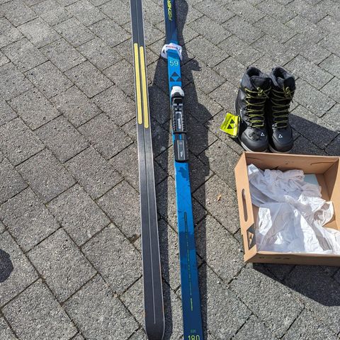 Fischer Trans Nordic 59 - Nye Fjell Ski 180cm med skinn + Sko 38.5