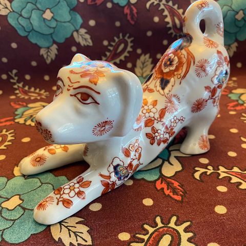 Vintage signert ‘Imari’ porselen hund 1970-tallet Japan