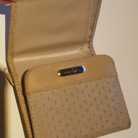 Giuseppe Zanotti  Giulia logo-plaque wallet . trnd 399