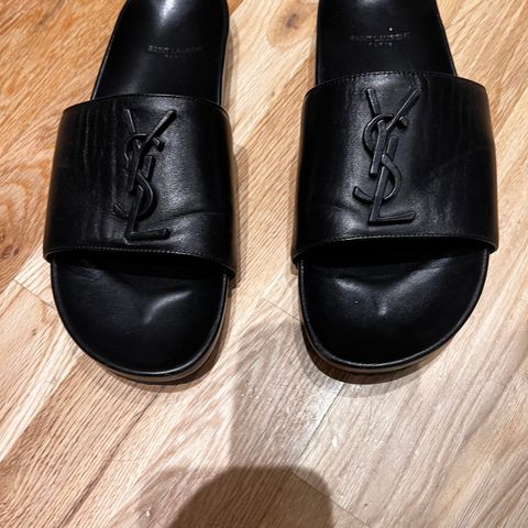 YSL sandals/Slippers