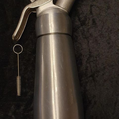 Profesjonell mastrad krem flaske (siphon) for varmt og kald 0,5L