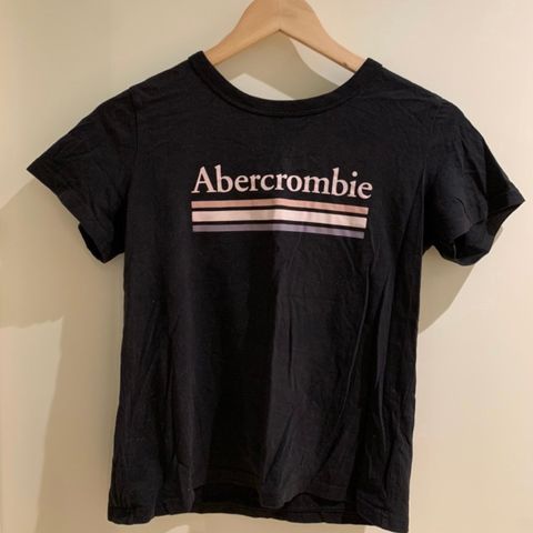 Abercrombie T-skjorte