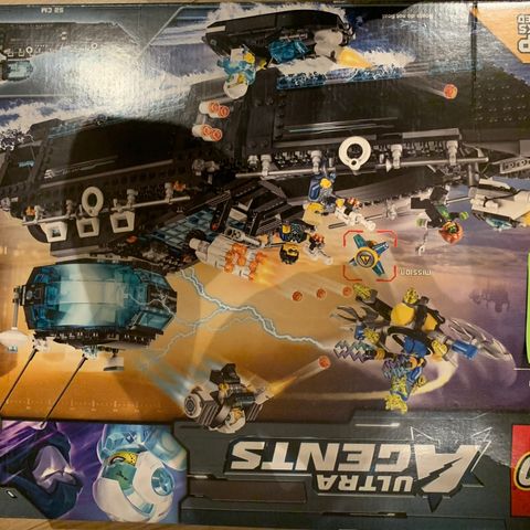 NY Lego 70173 . Ultra Agents Ocean HQ