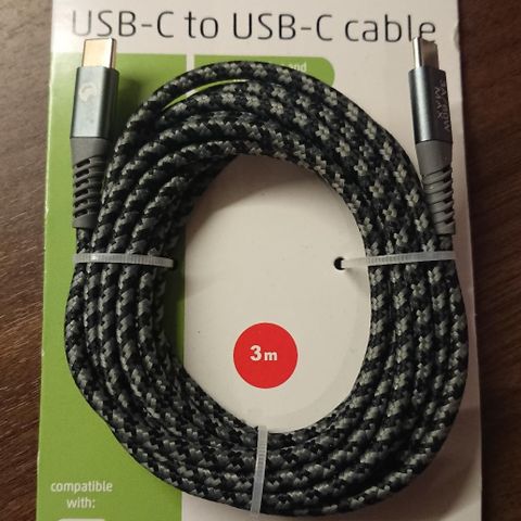 USB-C to USB-C cable - 3 meter