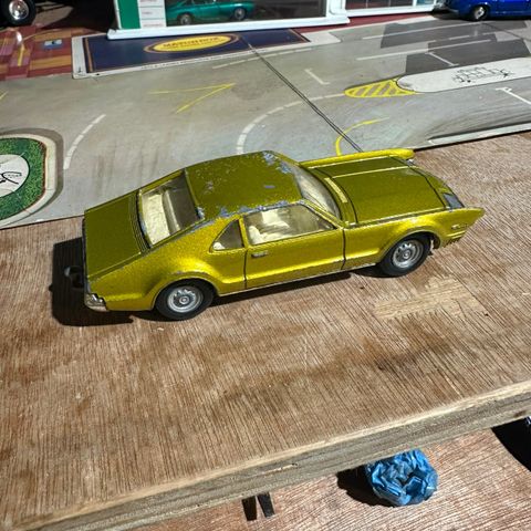 Corgi Oldsmobile Toronado