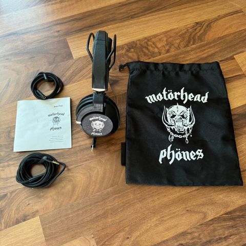 Motörhead phönes iron fist hodetelefoner on-ear