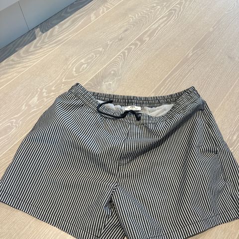 Shorts Zara str L