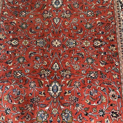 Ny persisk teppe i ull