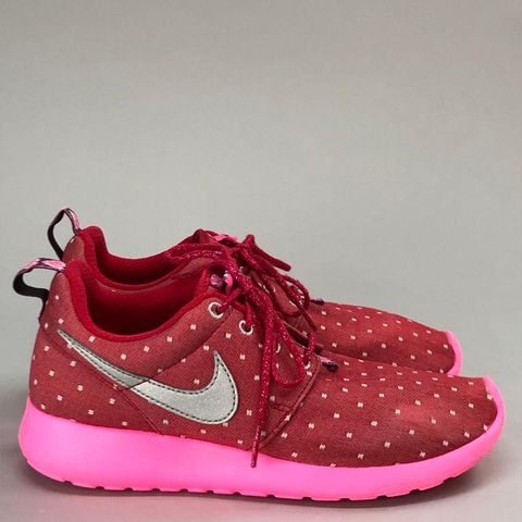 Nike Roshe Run Print joggesko for jente / dame størrelse 37.5