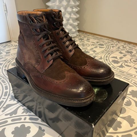 Magnanni boots st. 41,5 (så god som ny)